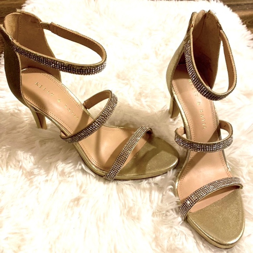Kelly & Katie gold sandal